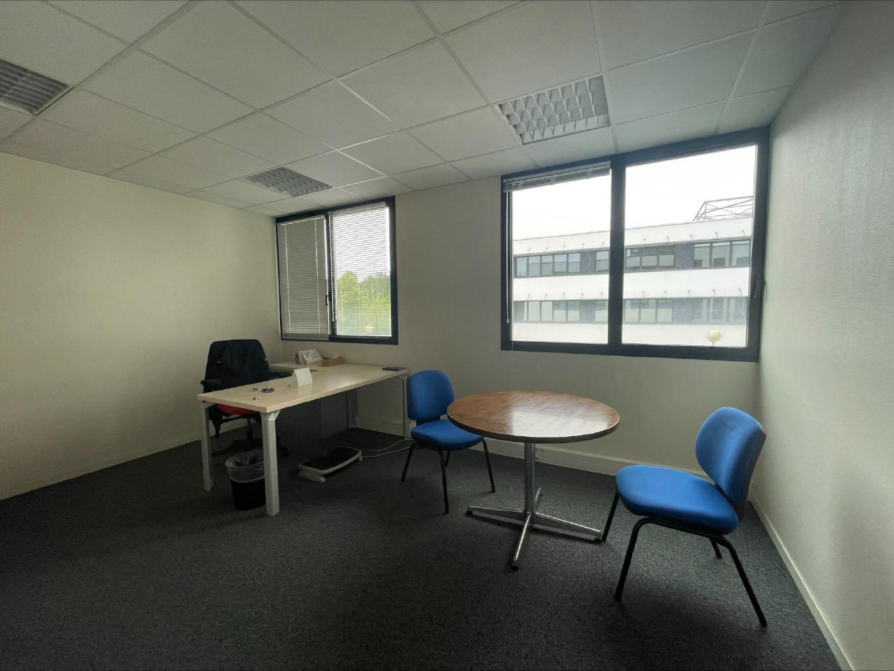 Bureau Rennes 325m² Location bureau Rennes Ille-et-Vilaine OLBUR2422845 6